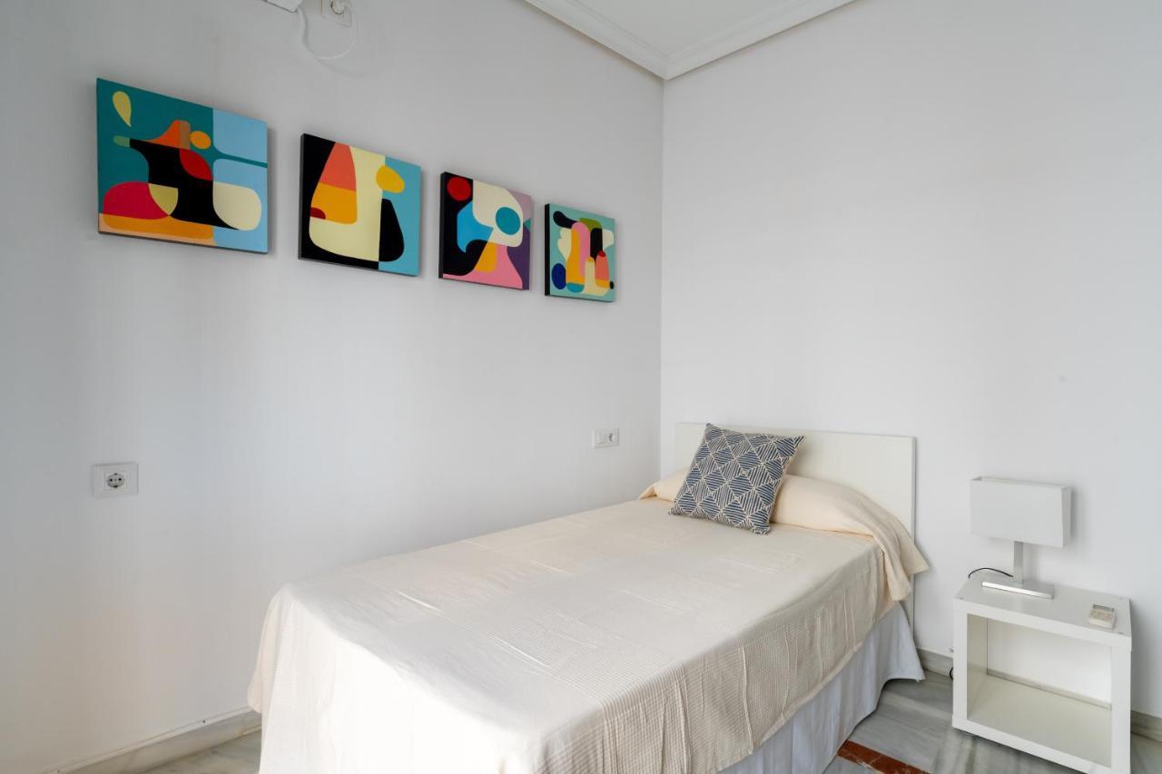 Holi-Rent Cuna Seville Exterior photo